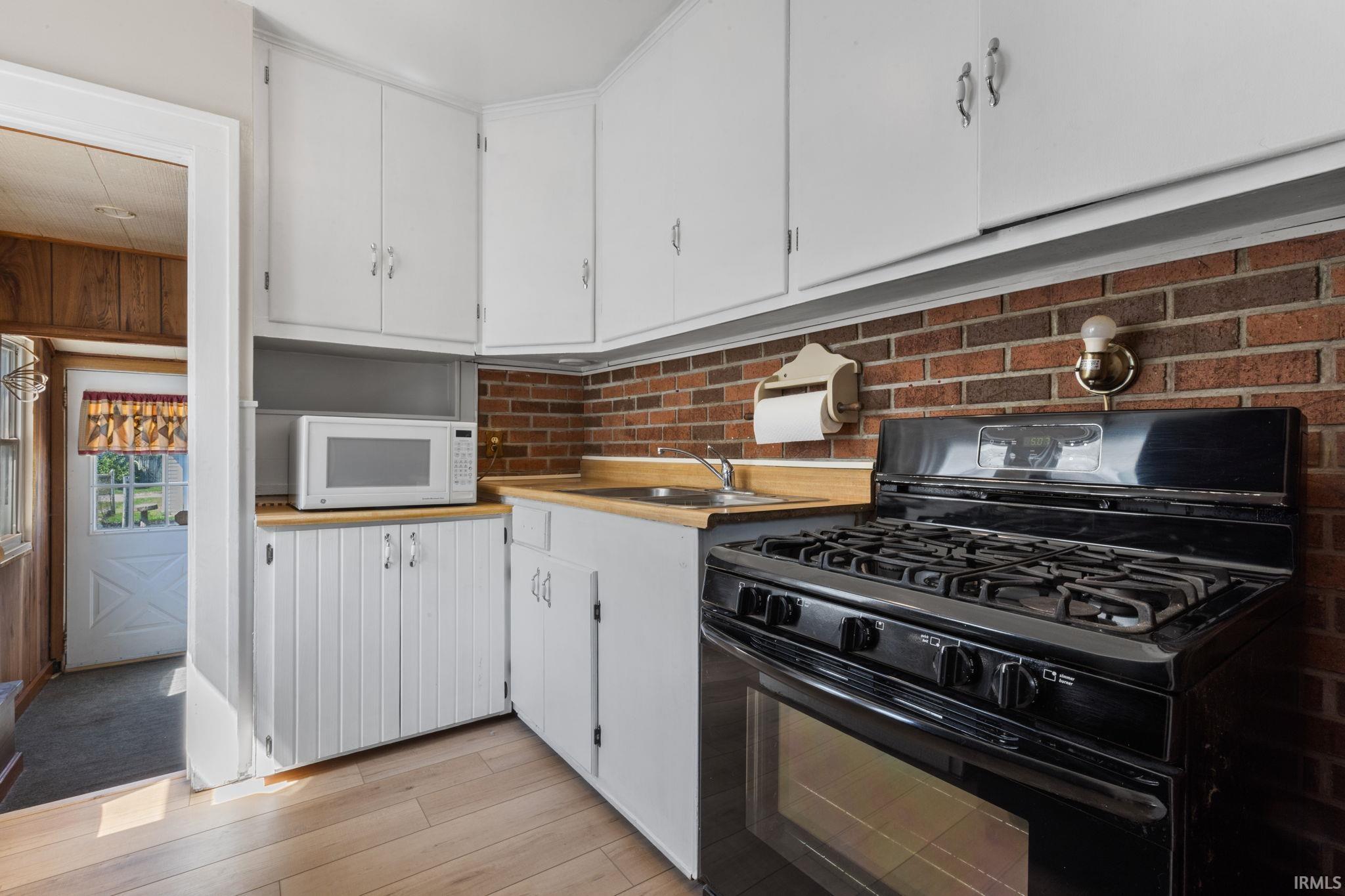 1309 E Altgeld Street South Bend IN 46614