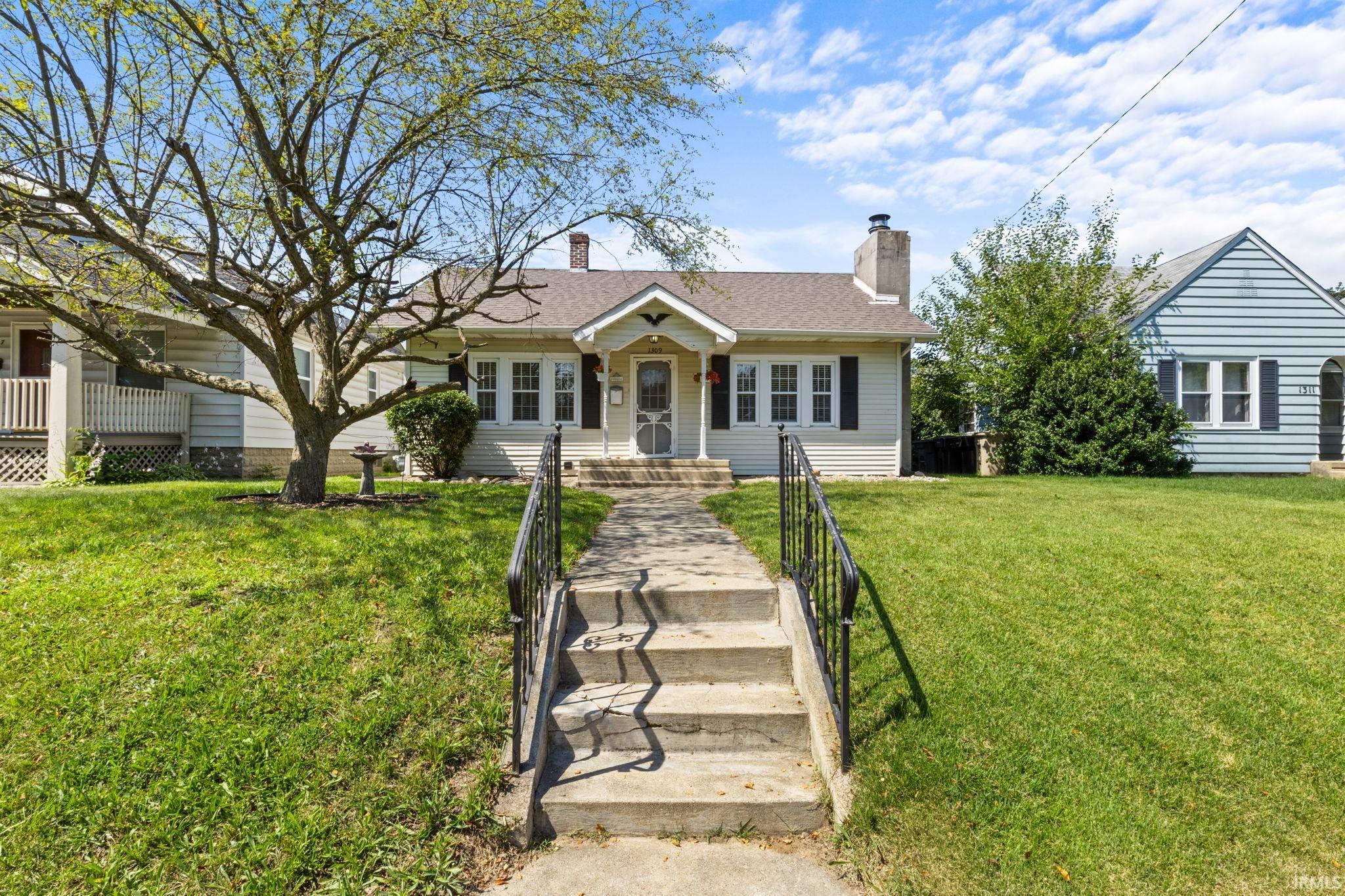 1309 E Altgeld Street South Bend IN 46614