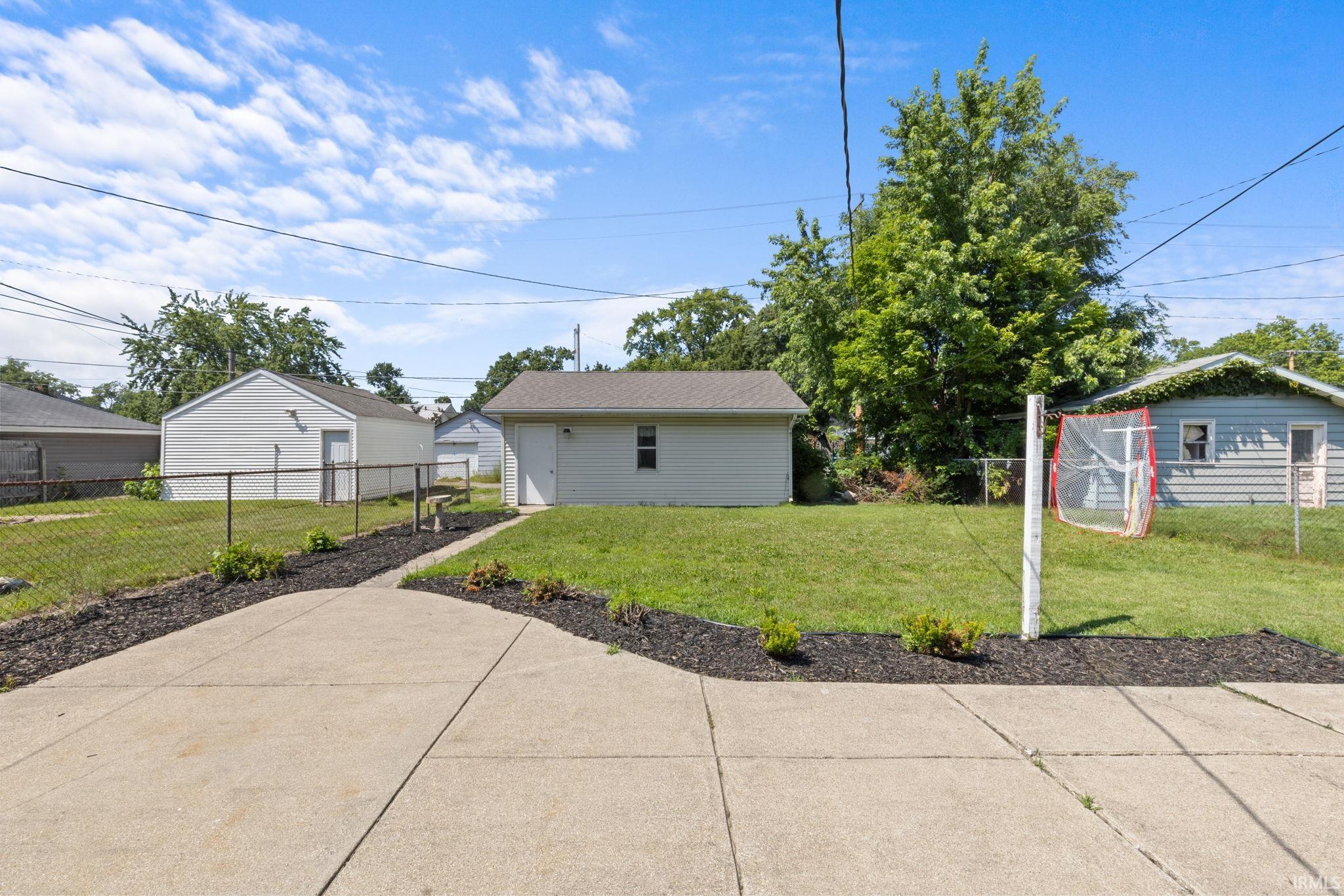 1309 E Altgeld Street South Bend IN 46614