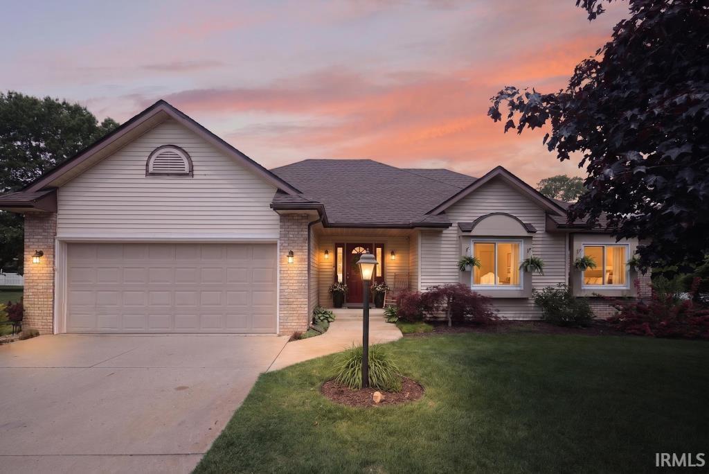 21968 Sandy Hill Lane South Bend IN 46628