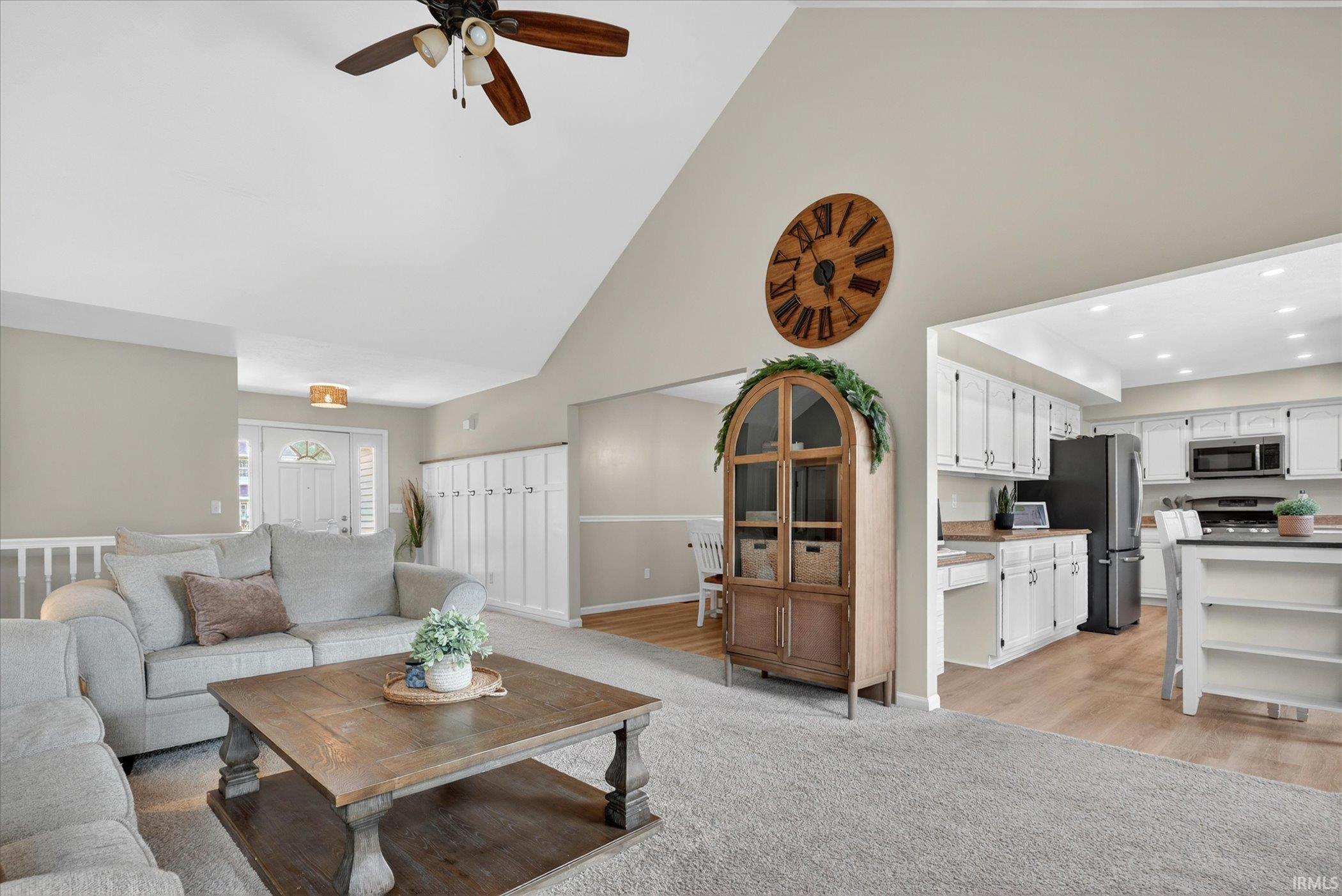 21968 Sandy Hill Lane South Bend IN 46628