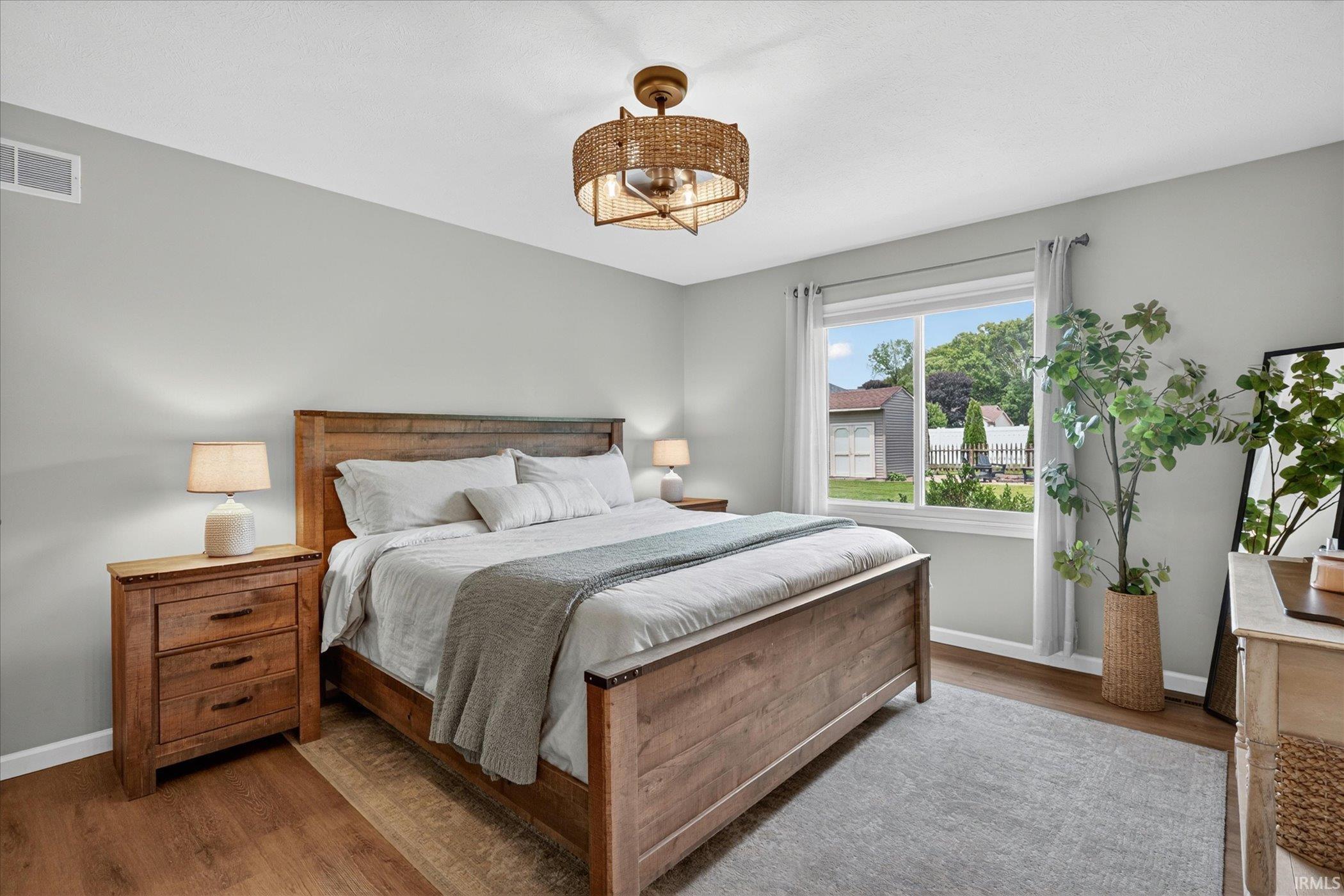 21968 Sandy Hill Lane South Bend IN 46628