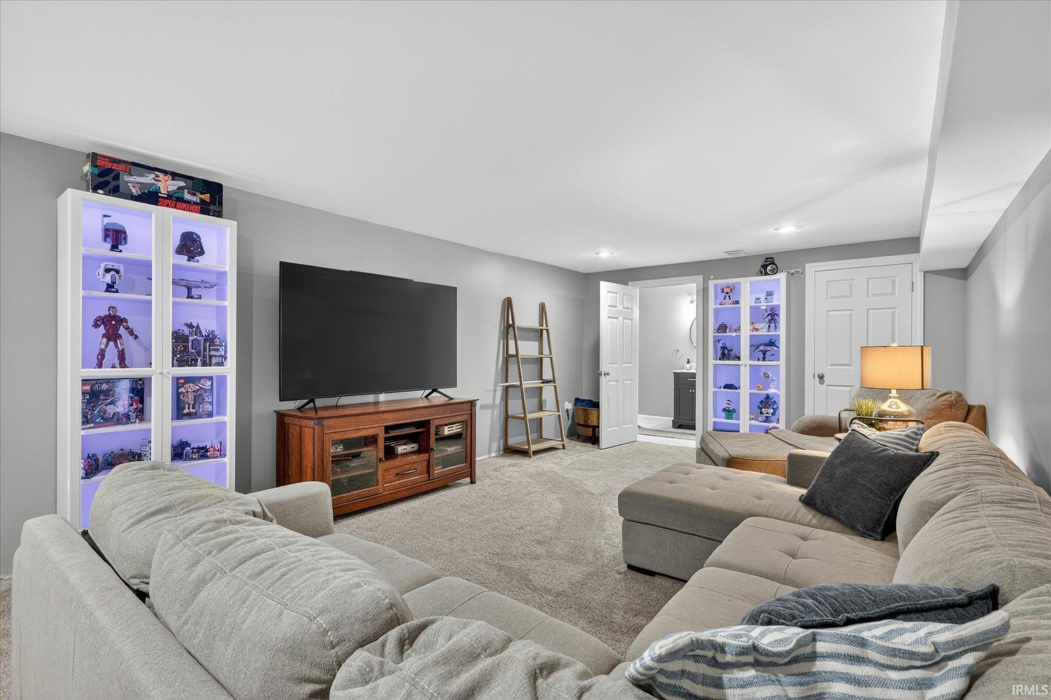 21968 Sandy Hill Lane South Bend IN 46628