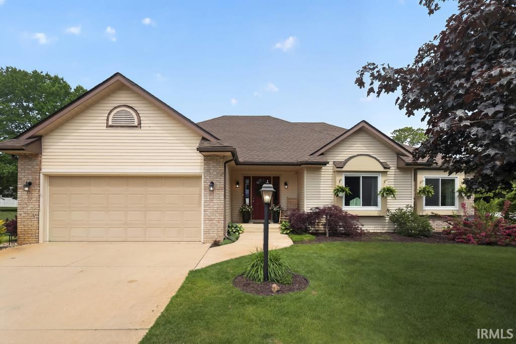 21968 Sandy Hill Lane South Bend IN 46628