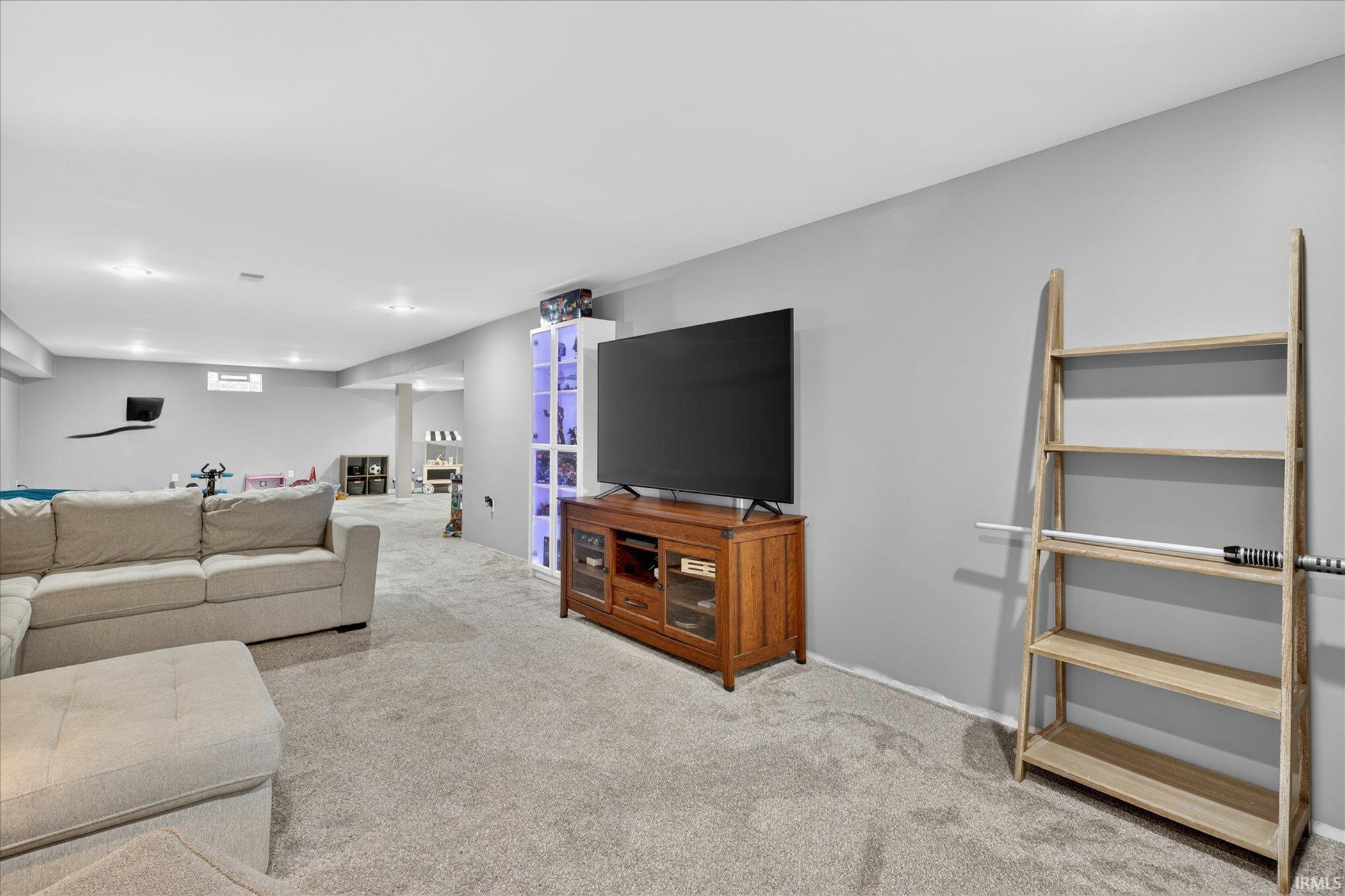 21968 Sandy Hill Lane South Bend IN 46628