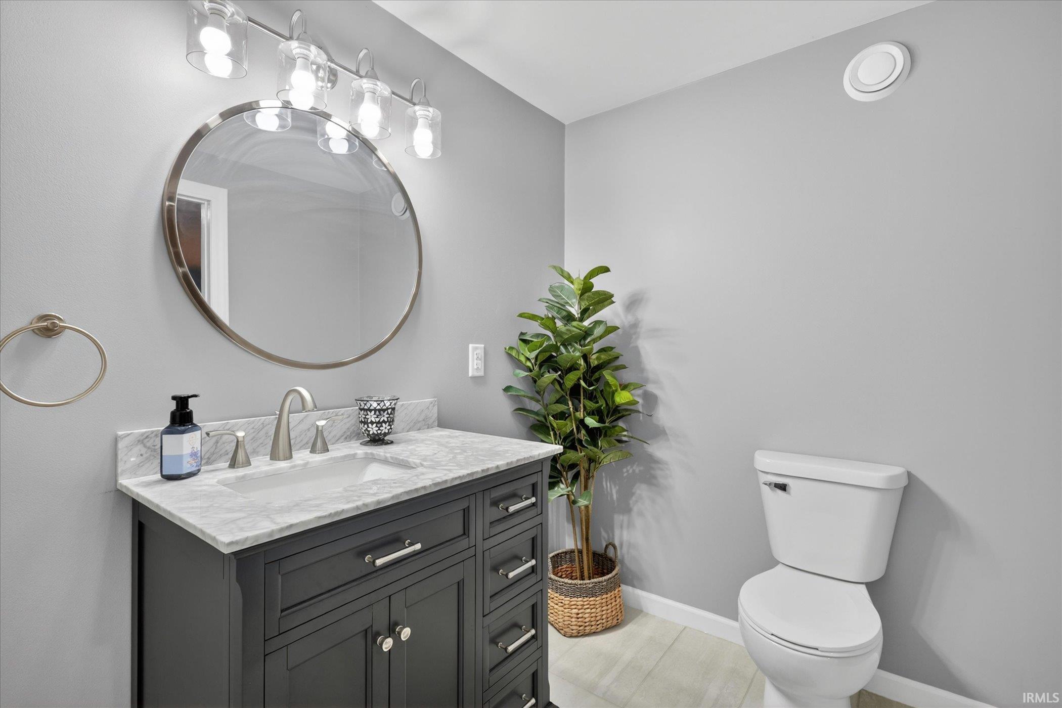 21968 Sandy Hill Lane South Bend IN 46628