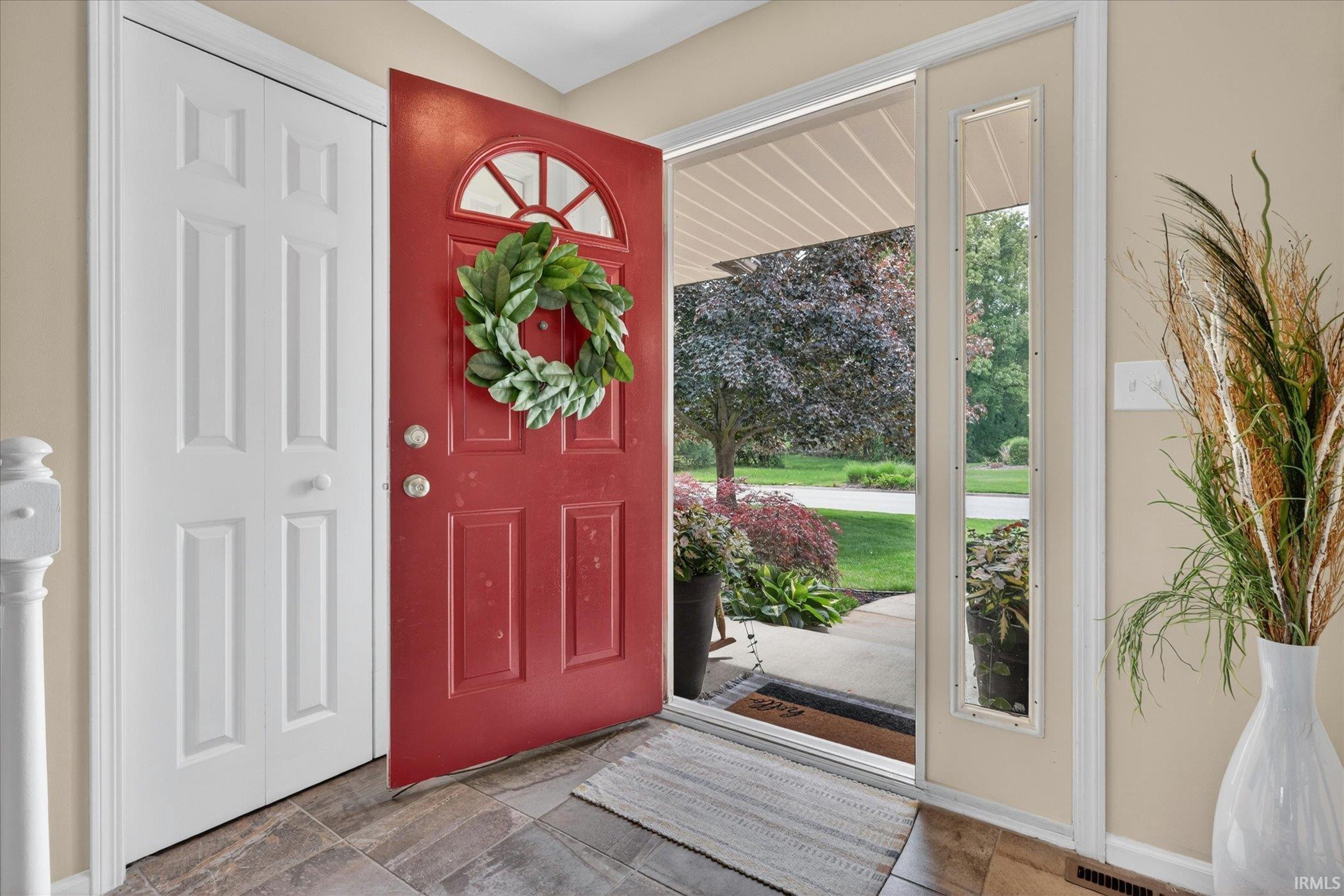21968 Sandy Hill Lane South Bend IN 46628