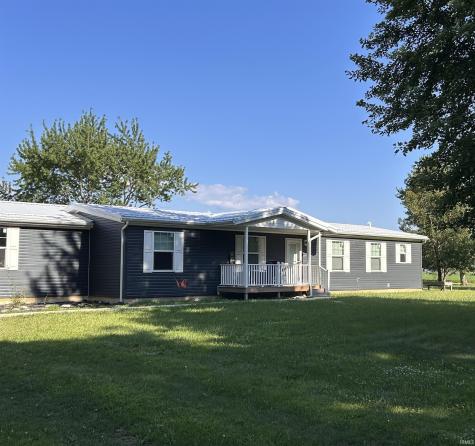 9013 S 300 E Macy IN 46951