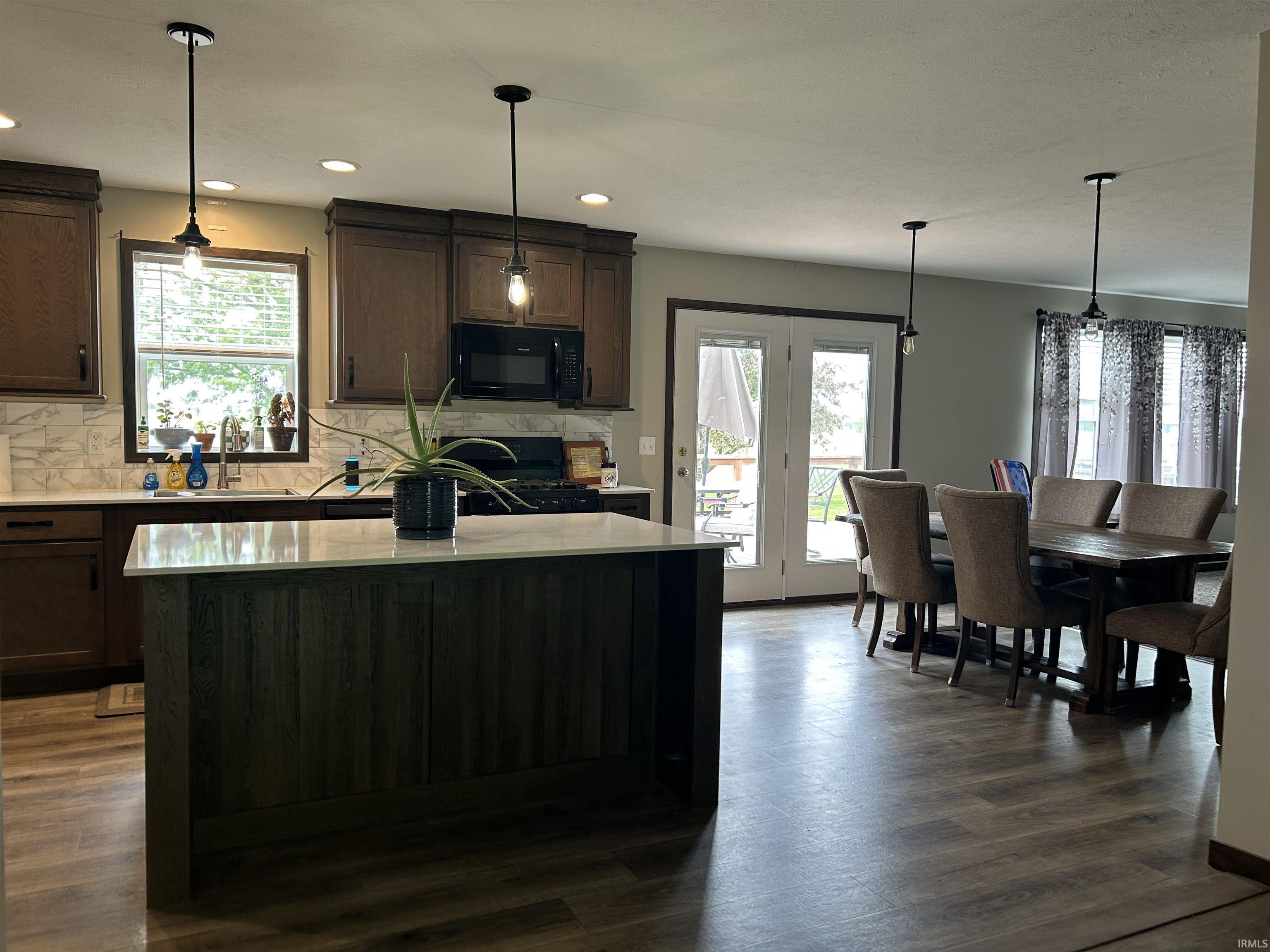 9013 S 300 E Macy IN 46951