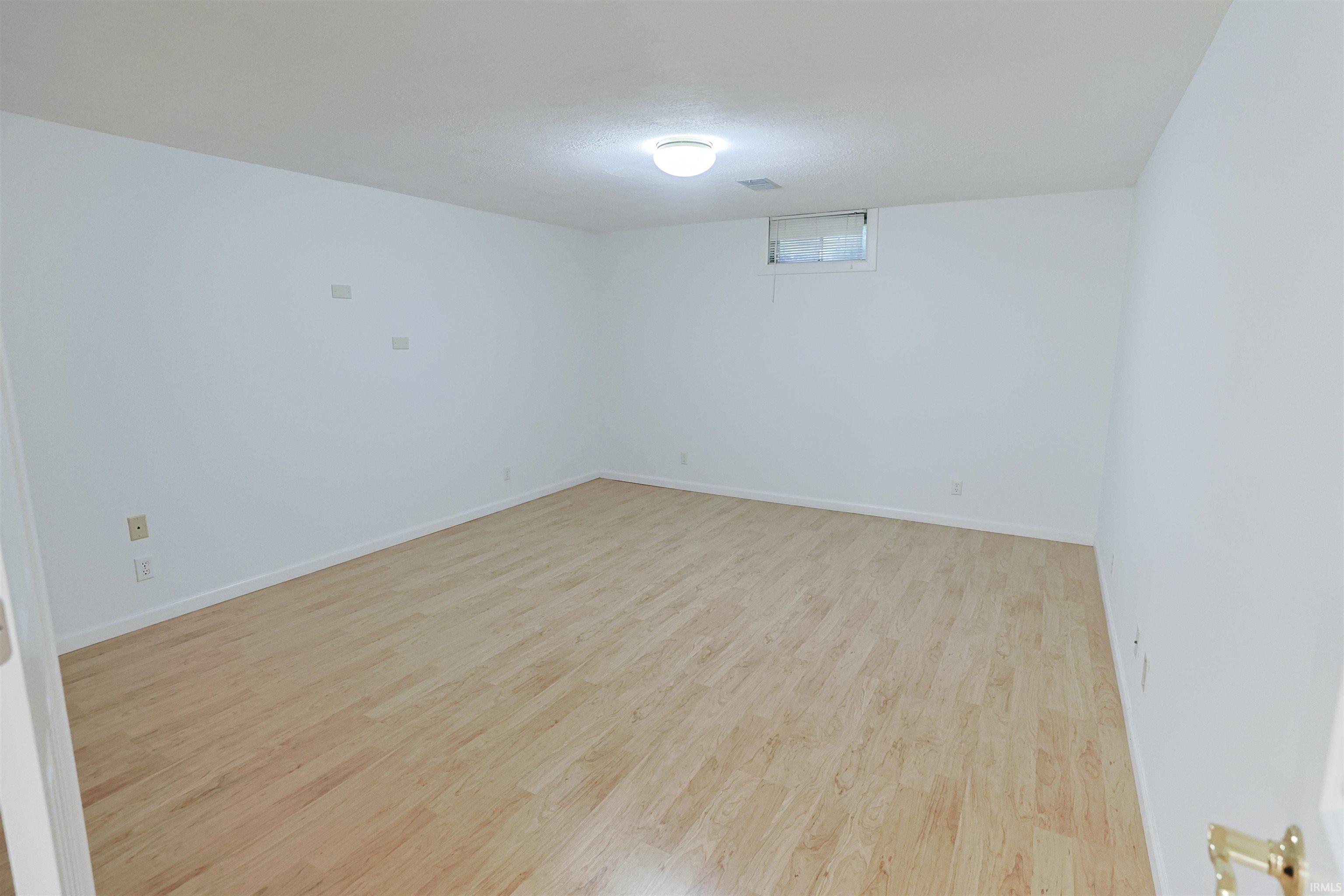 14941 W Bonanza Court Granger IN 46530