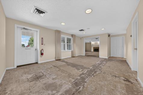 314 N Washington Street Swayzee IN 46986