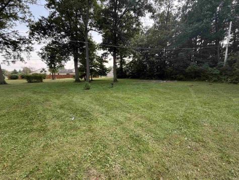 1033 Windsor Road Fort Wayne IN 46825