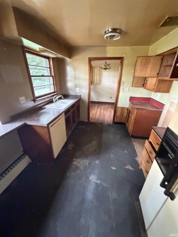 1033 Windsor Road Fort Wayne IN 46825