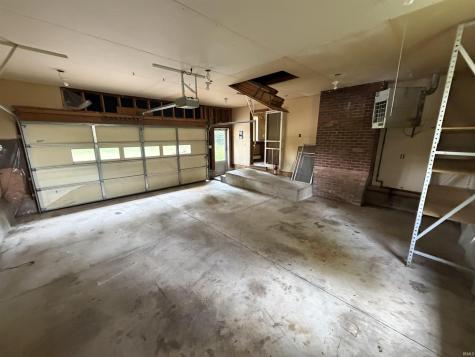 1033 Windsor Road Fort Wayne IN 46825
