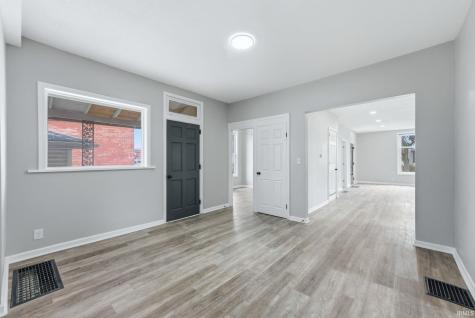 814 S Jefferson Street Huntington IN 46750