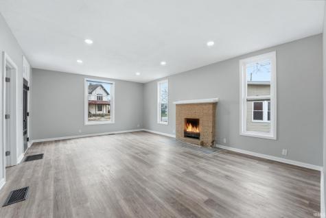 814 S Jefferson Street Huntington IN 46750