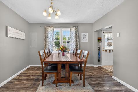 910 W Oak Street Mitchell IN 47446