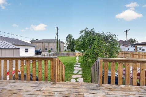 910 W Oak Street Mitchell IN 47446
