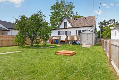 910 W Oak Street Mitchell IN 47446
