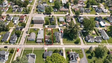 910 W Oak Street Mitchell IN 47446