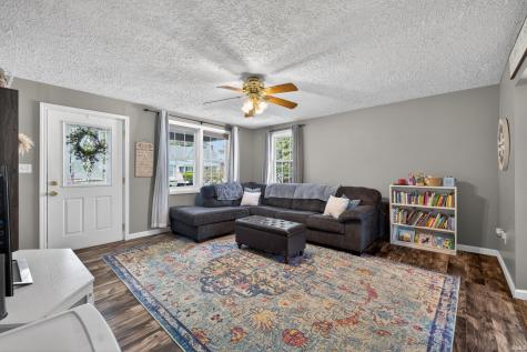 910 W Oak Street Mitchell IN 47446