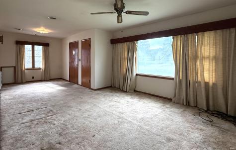 312 E Main Street Farmersburg IN 47850