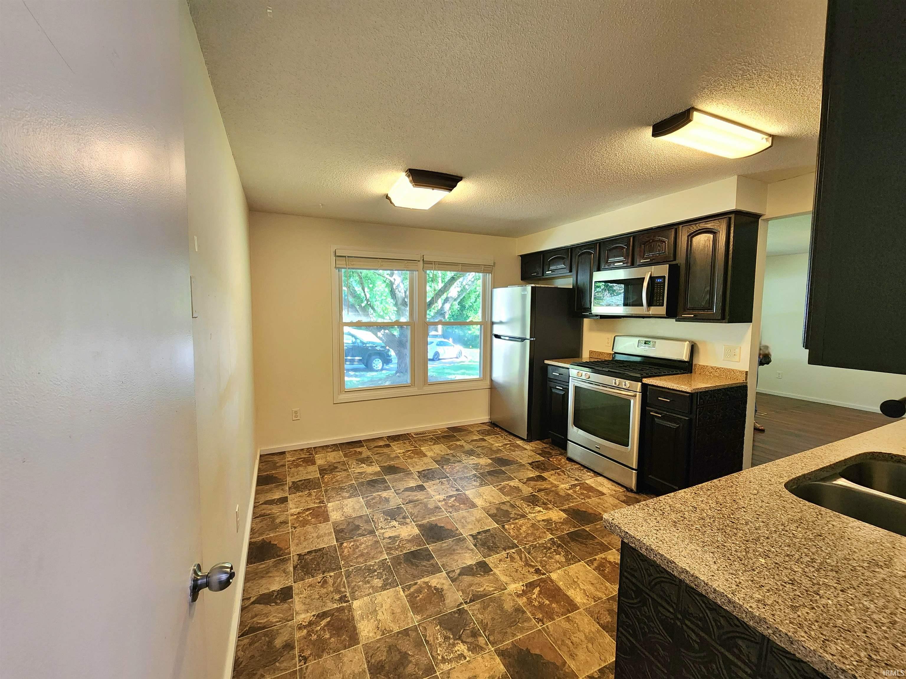 404 Aspen Court Warsaw IN 46580