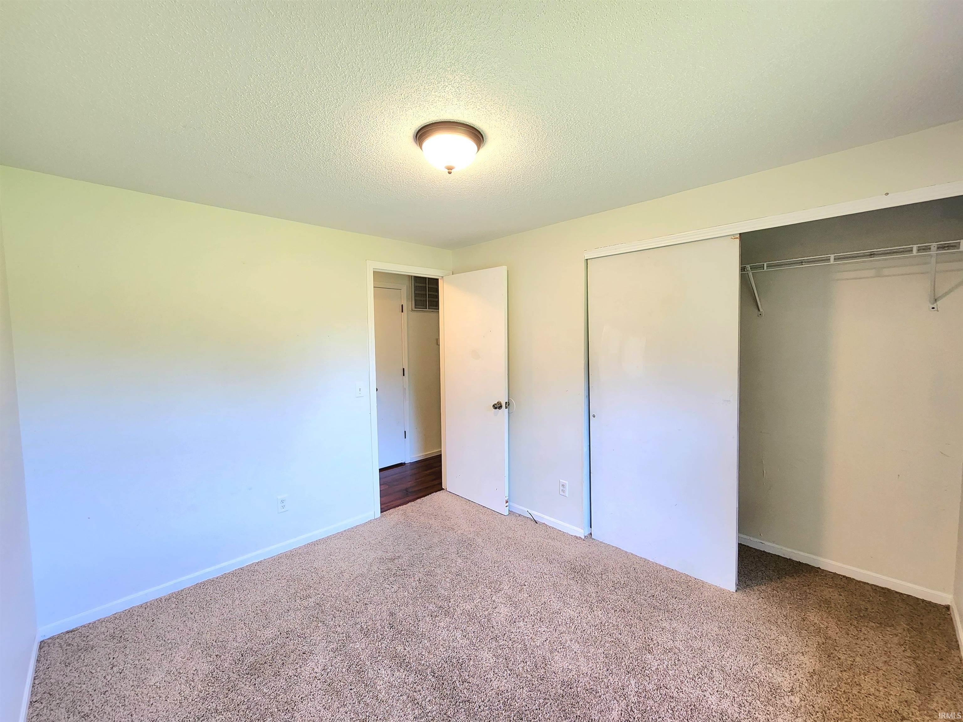 404 Aspen Court Warsaw IN 46580