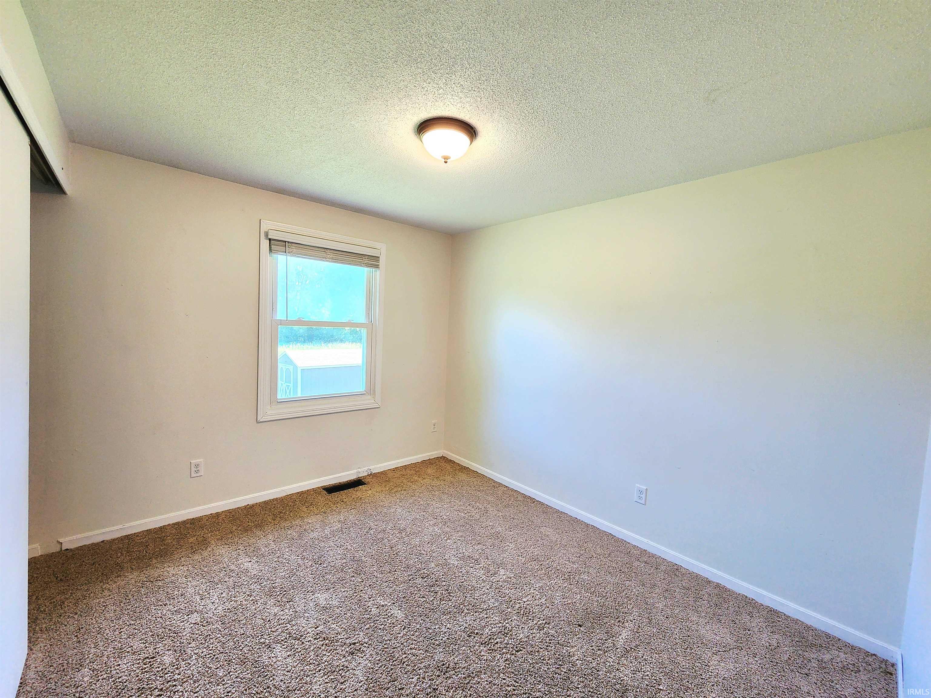 404 Aspen Court Warsaw IN 46580
