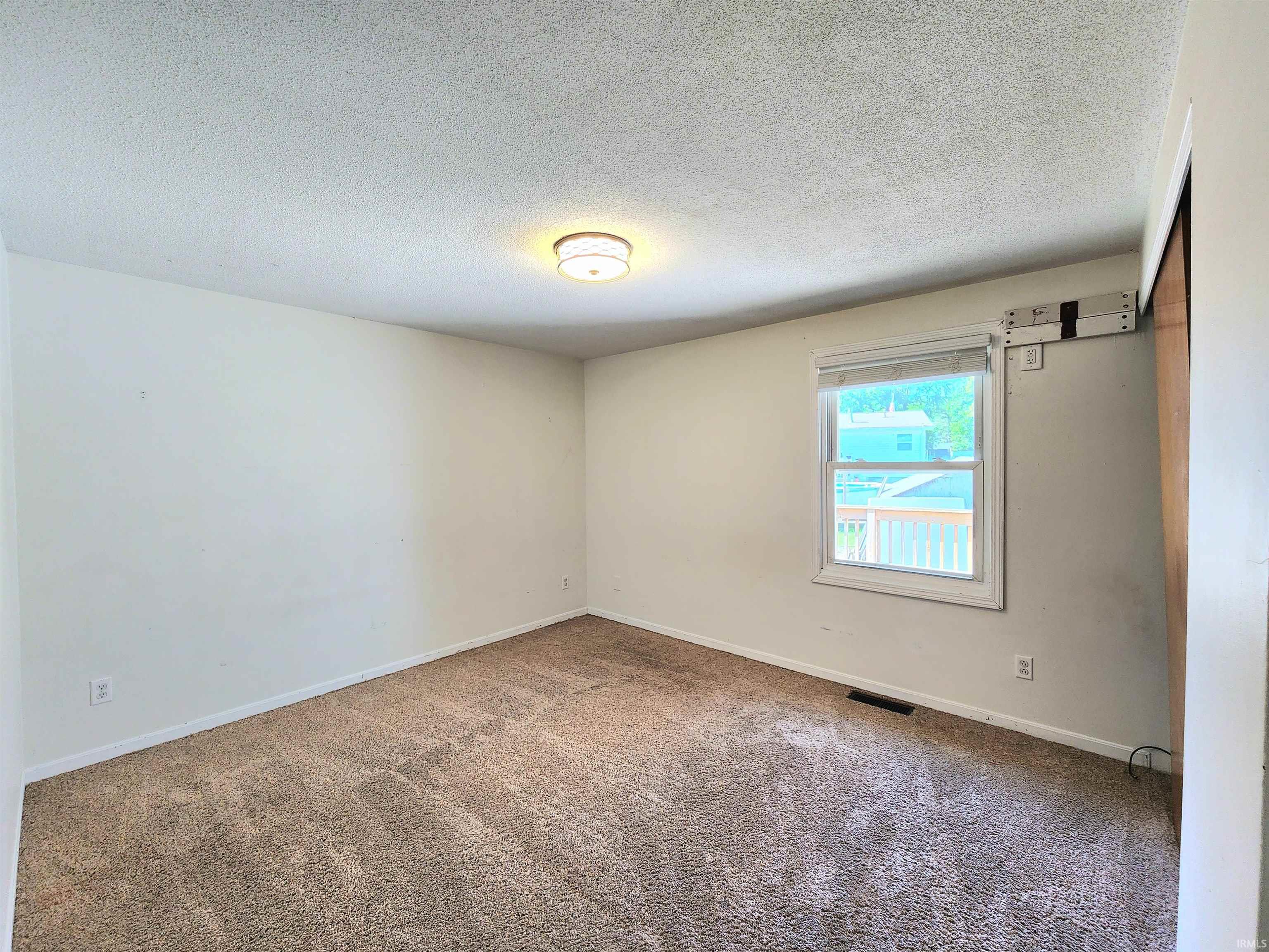 404 Aspen Court Warsaw IN 46580