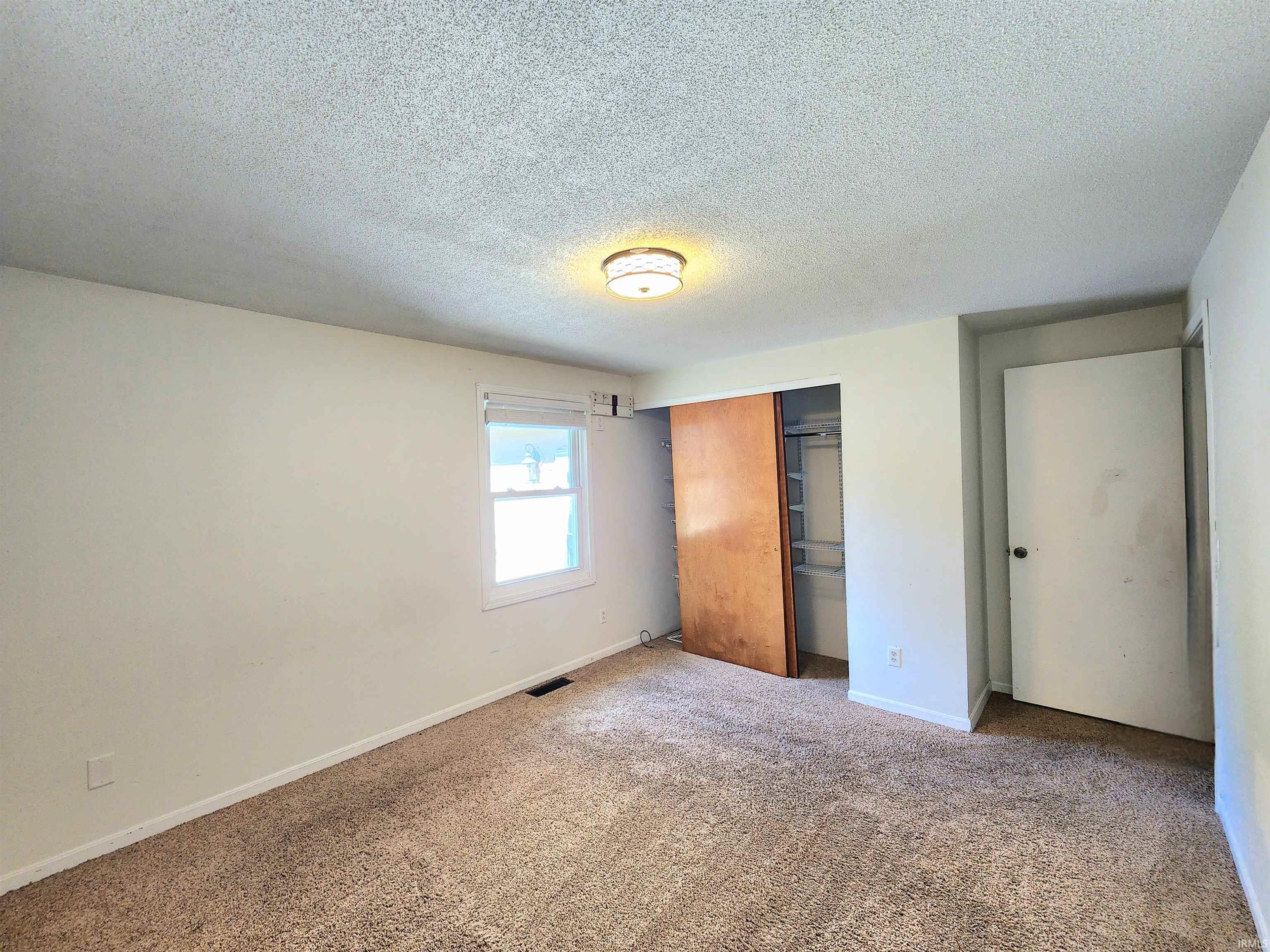404 Aspen Court Warsaw IN 46580