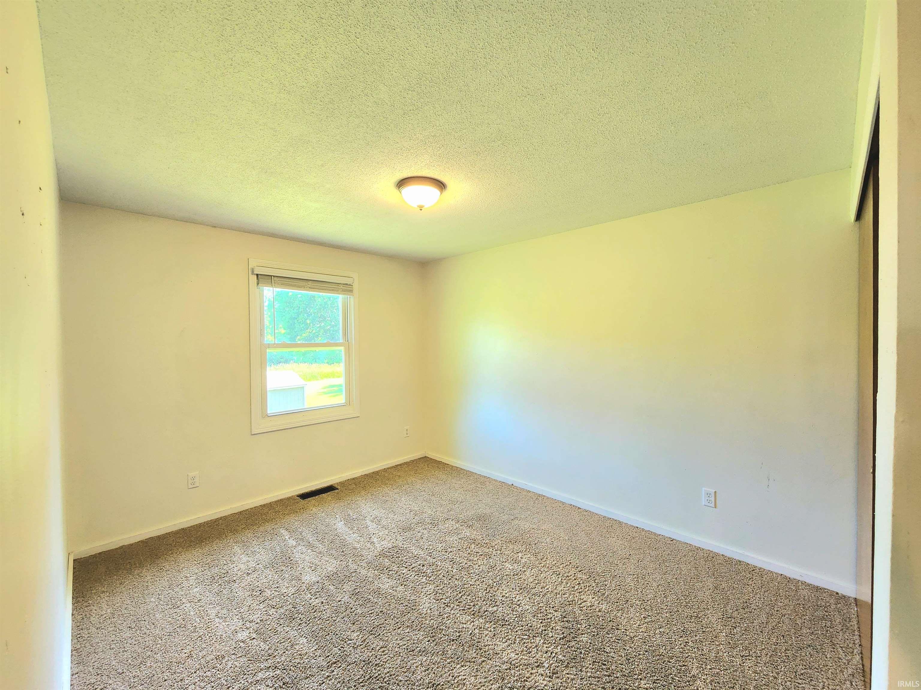 404 Aspen Court Warsaw IN 46580