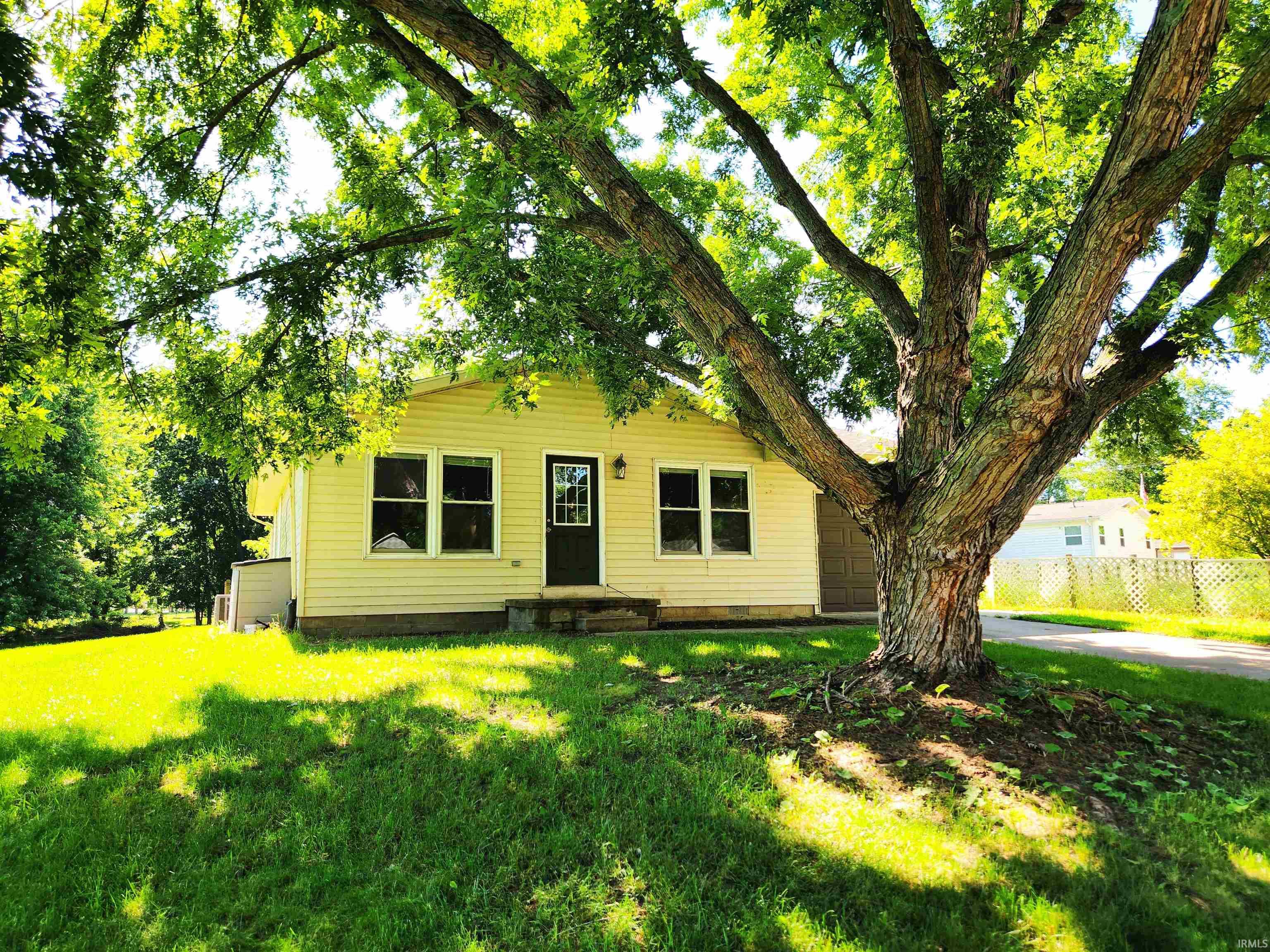 404 Aspen Court Warsaw IN 46580