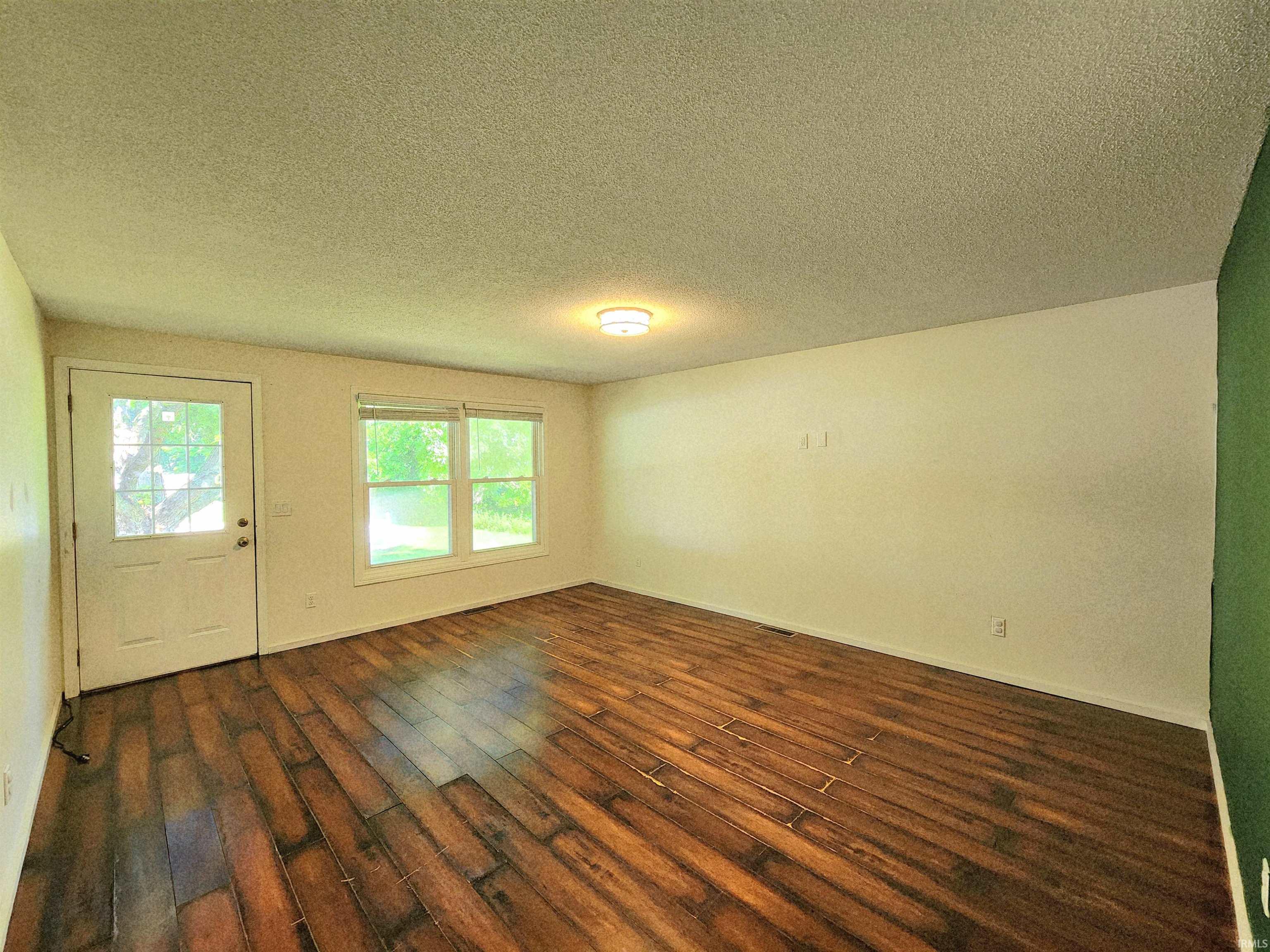 404 Aspen Court Warsaw IN 46580