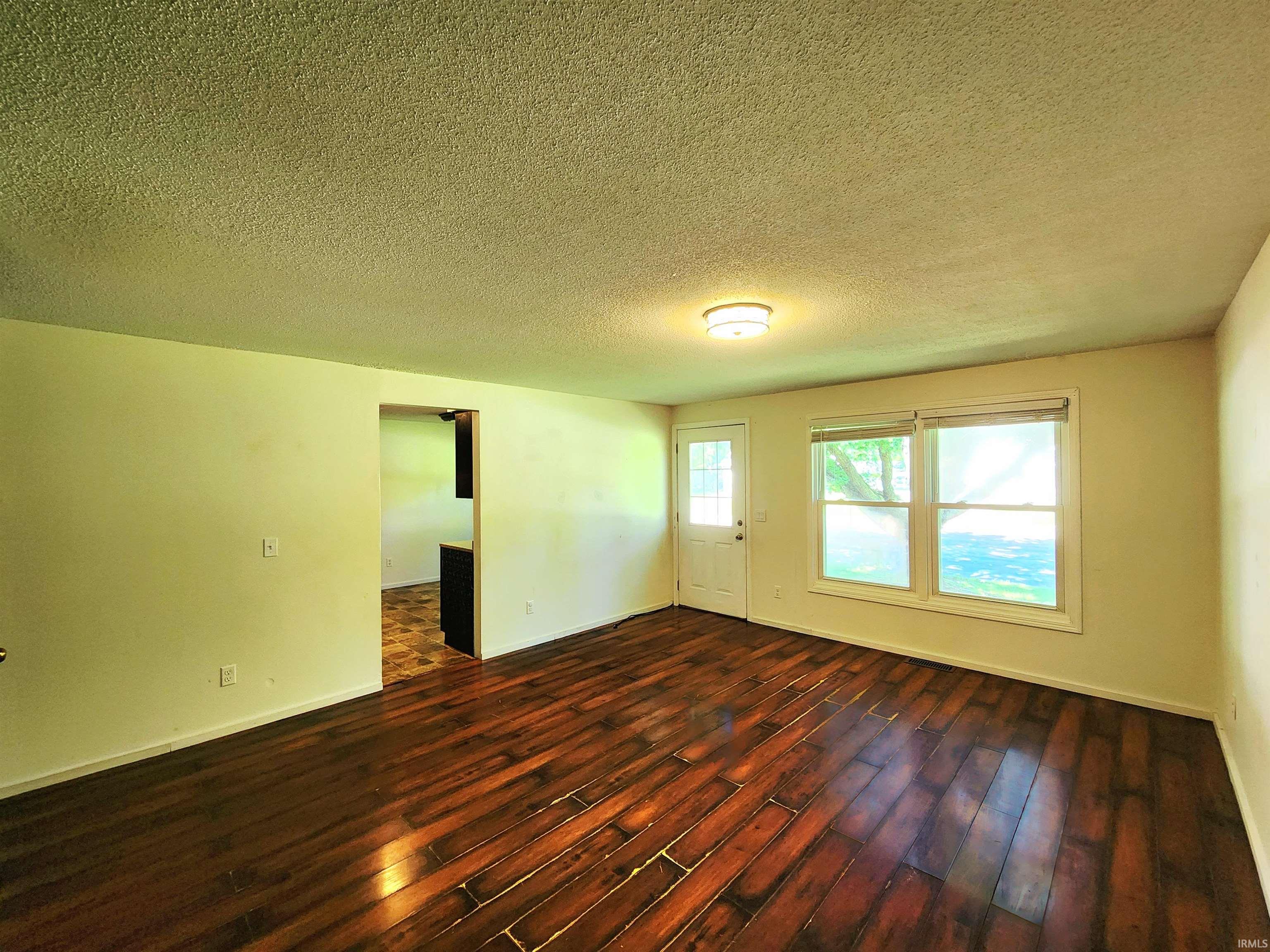 404 Aspen Court Warsaw IN 46580