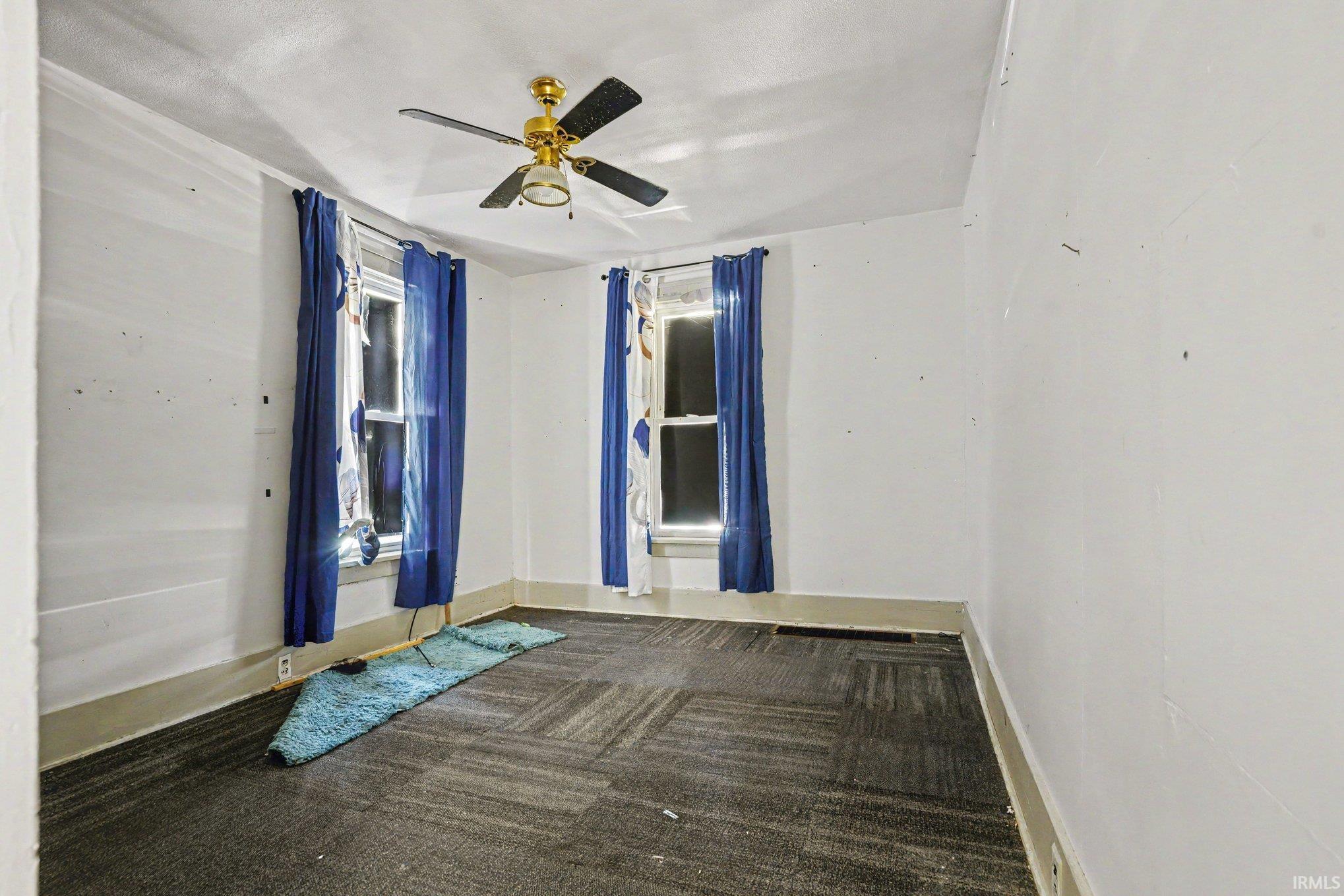 809 Altgeld Street South Bend IN 46614