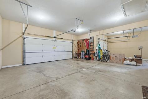 527 Chestnut Hills Parkway Fort Wayne IN 46814