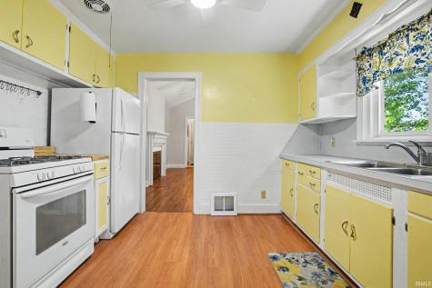 118 S Highland Avenue Elkhart IN 46514