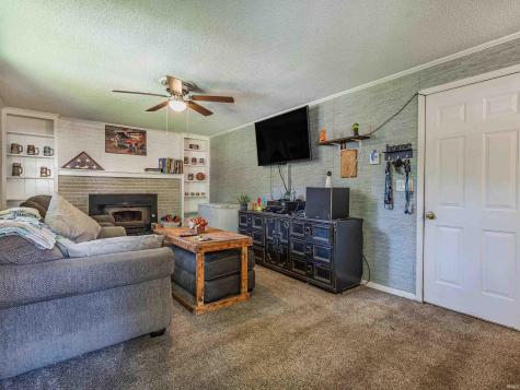 6923 Mowhawa Drive Fort Wayne IN 46815