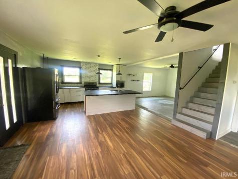 2339 E Tulip Road Bloomfield IN 47424