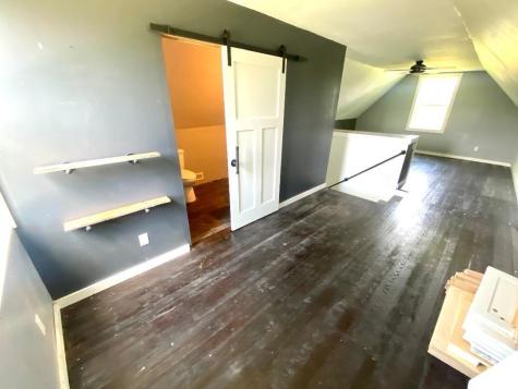 2339 E Tulip Road Bloomfield IN 47424