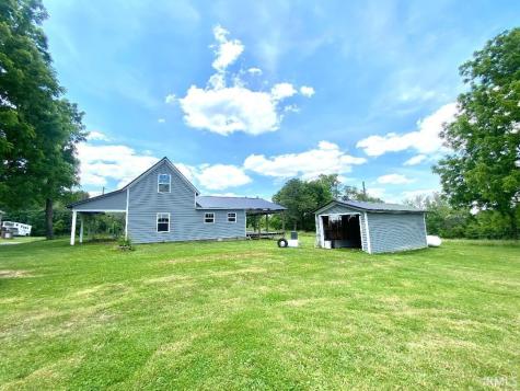 2339 E Tulip Road Bloomfield IN 47424
