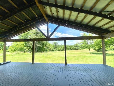 2339 E Tulip Road Bloomfield IN 47424