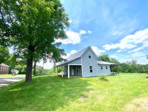 2339 E Tulip Road Bloomfield IN 47424