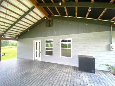 2339 E Tulip Road Bloomfield IN 47424