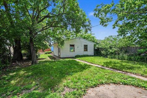 918 S 27th Street South Bend IN 46615