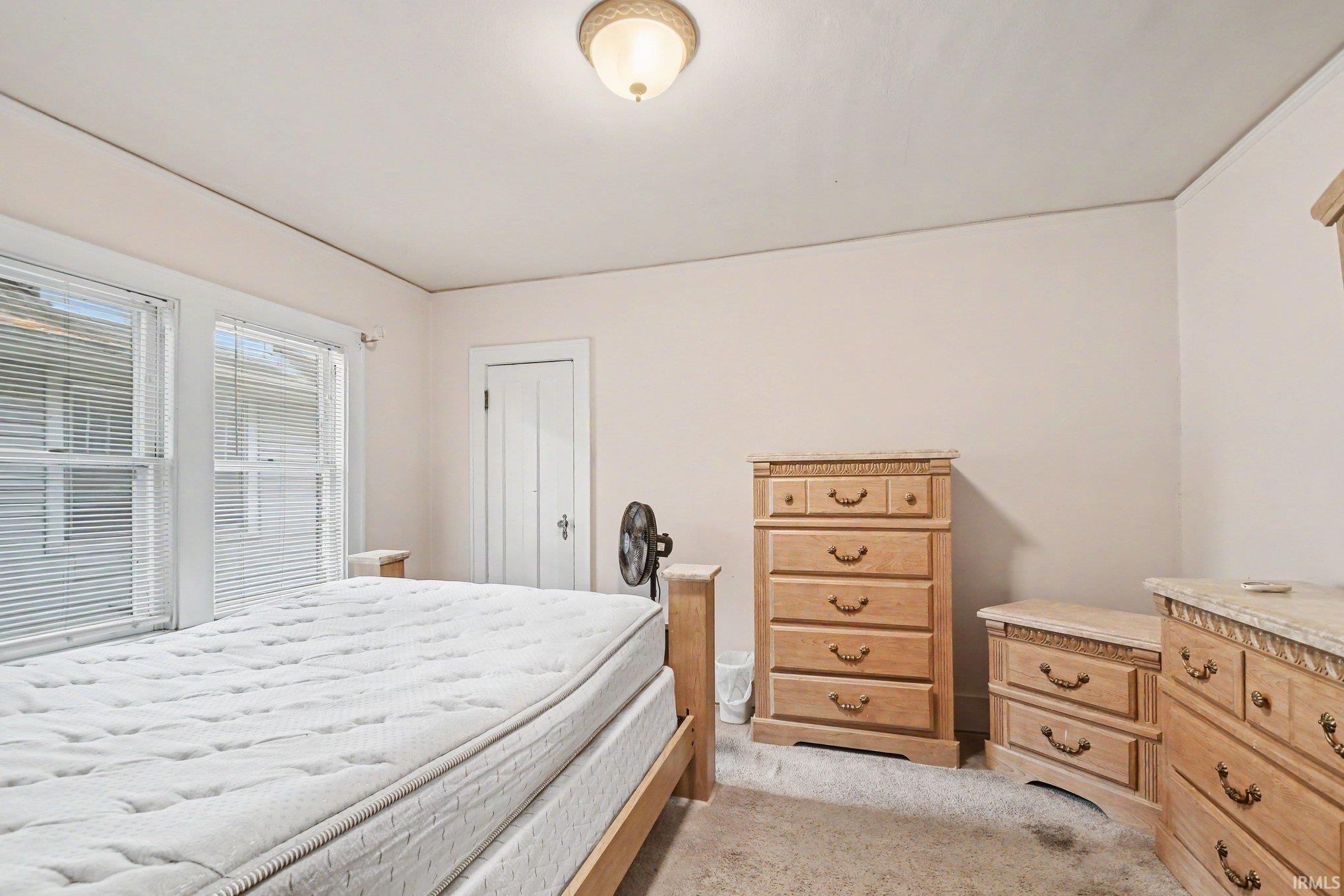 918 S 27th Street South Bend IN 46615