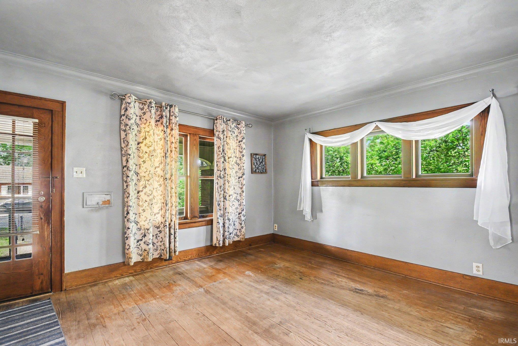 918 S 27th Street South Bend IN 46615