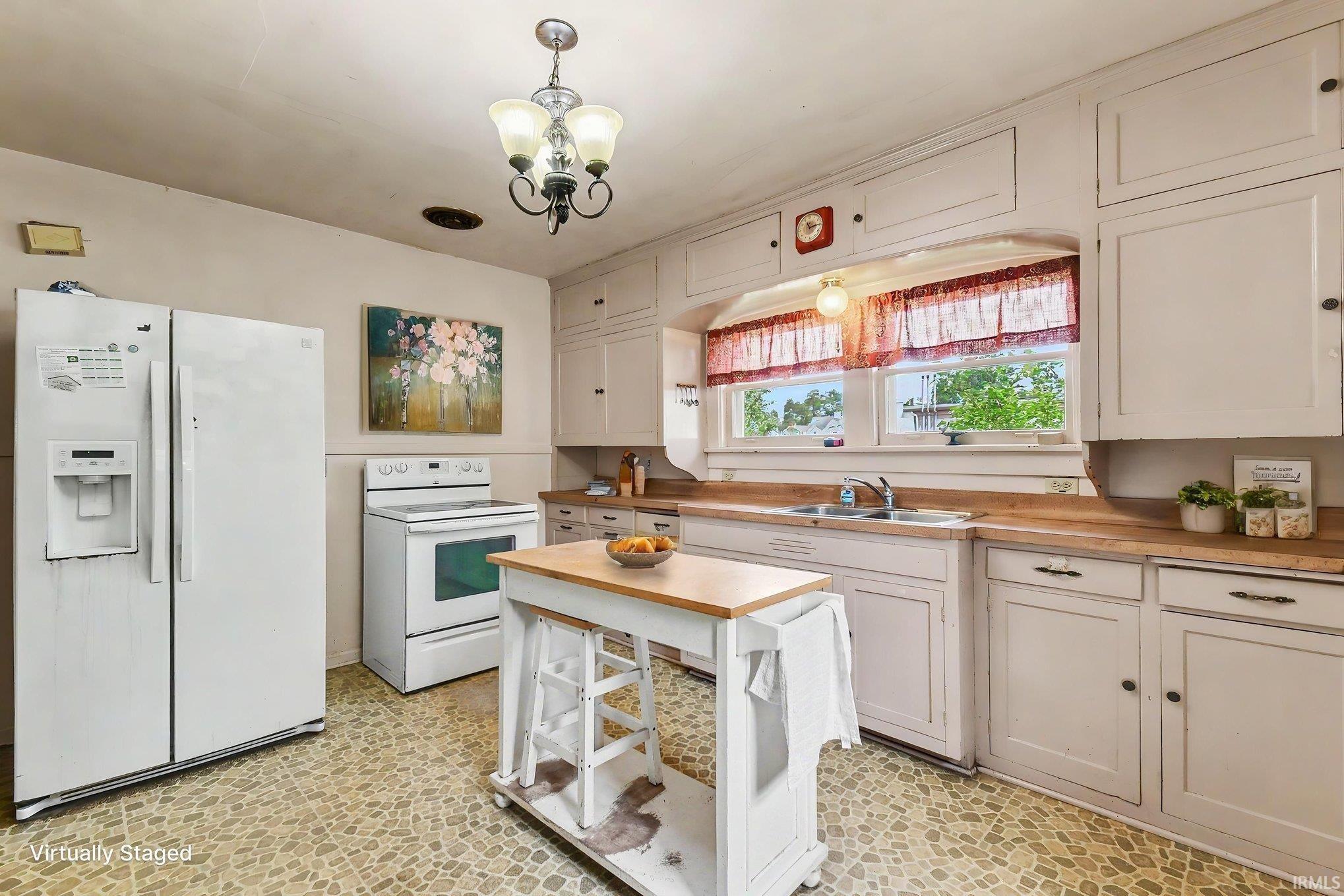 918 S 27th Street South Bend IN 46615