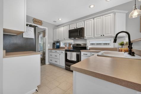 1510 W Crane Pond Drive Marion IN 46952